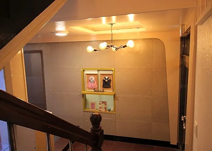 Hangeul Hotel 3*